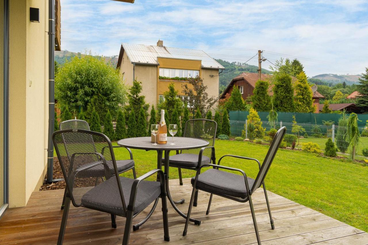 Apartman 1006 Celadna Apartment Bagian luar foto